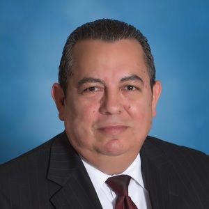 Meet your Posher, Jorge a.